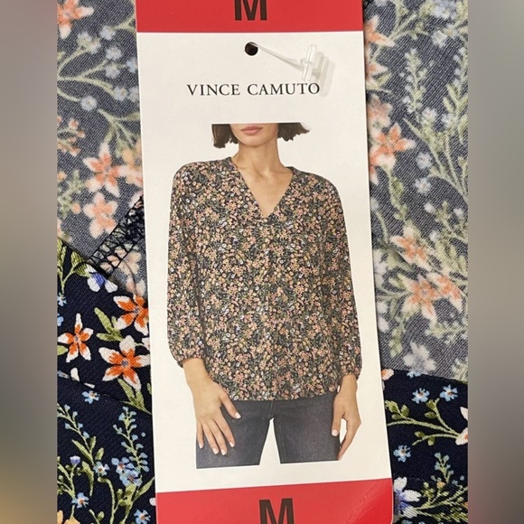 Vince Camuto Women’s Navy Blue Floral Print 3/4 Sleeve V-Neck Relaxed Blouse s M - Picture 2 of 11